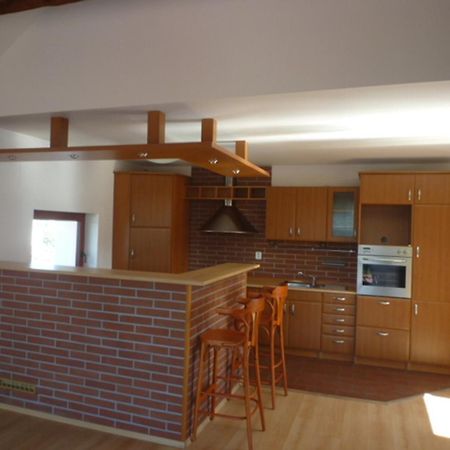 פודבראדי Penzion Apartmany Resident מראה חיצוני תמונה