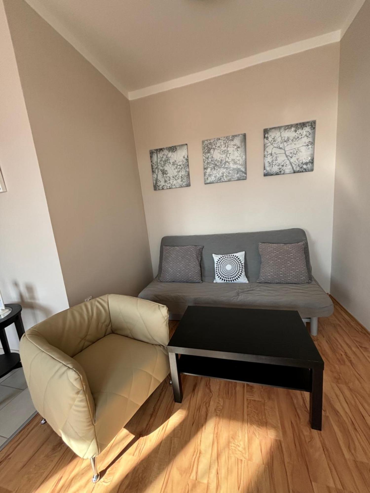 פודבראדי Penzion Apartmany Resident מראה חיצוני תמונה