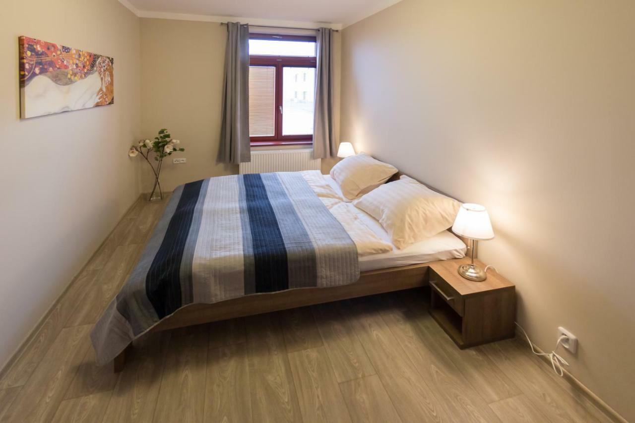 פודבראדי Penzion Apartmany Resident מראה חיצוני תמונה